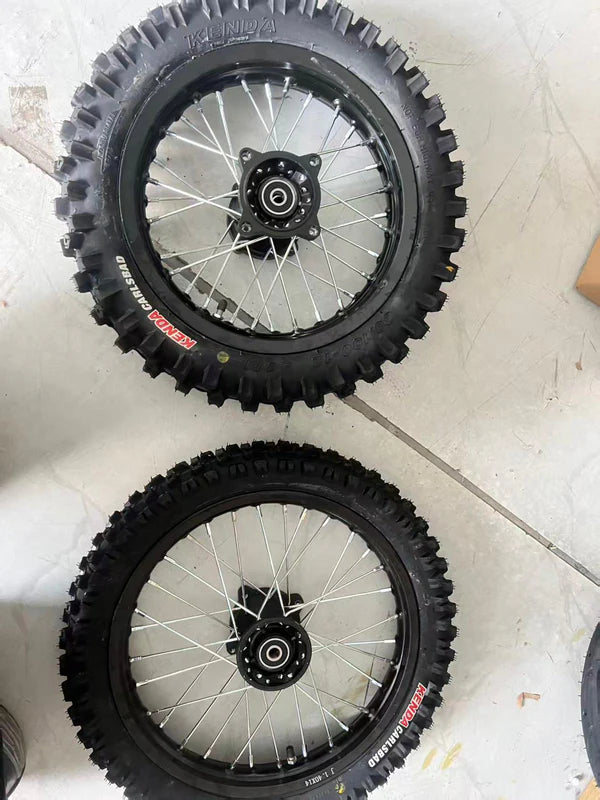 Tuttio 14/17" Dirt Wheel Set